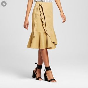 Who What Wear khaki ruffle wrap skirt